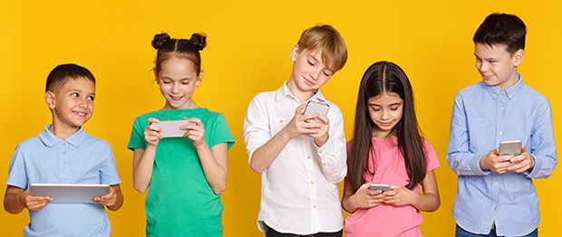 dzieci w internecie